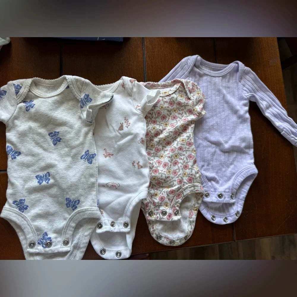 Preemie Girl Lot - Picture 4 of 7